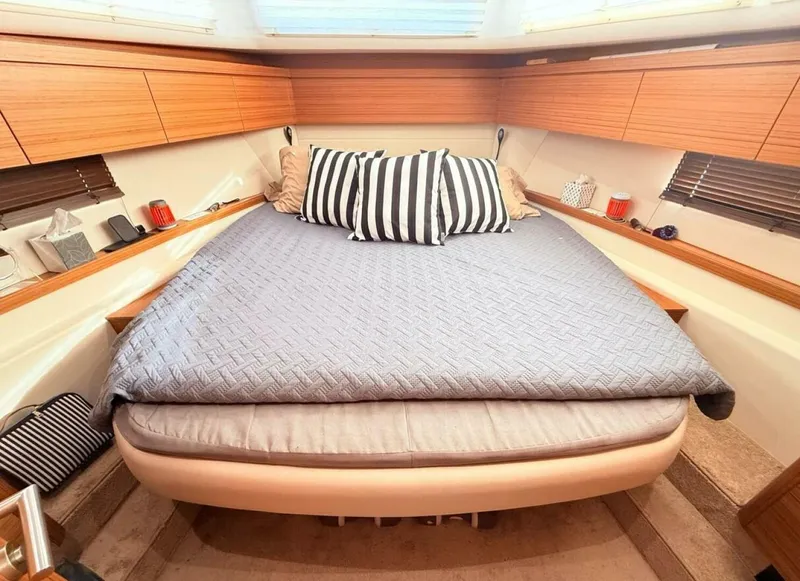 Slide: The Image of Greenline 39 Hybrid - Great Loop 2021 - 5054795