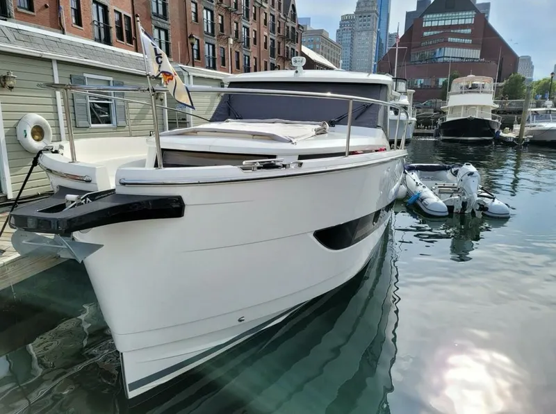 Slide: The Image of Greenline 39 Hybrid - Great Loop 2021 - 5054769