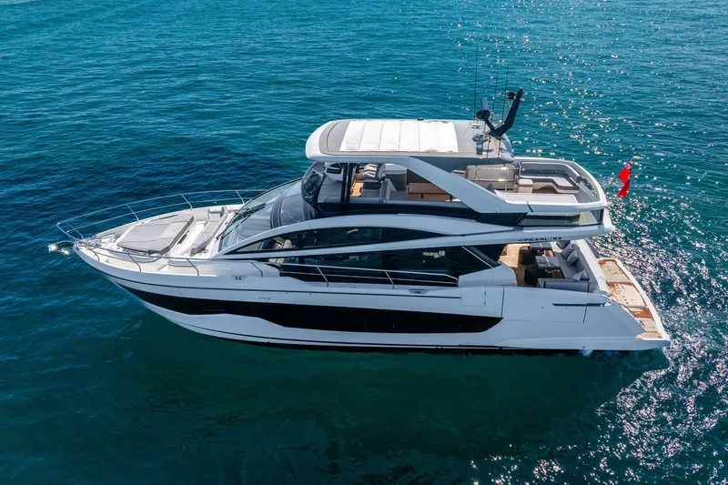 Slide: The Image of Pearl 63 2027 - 5820033