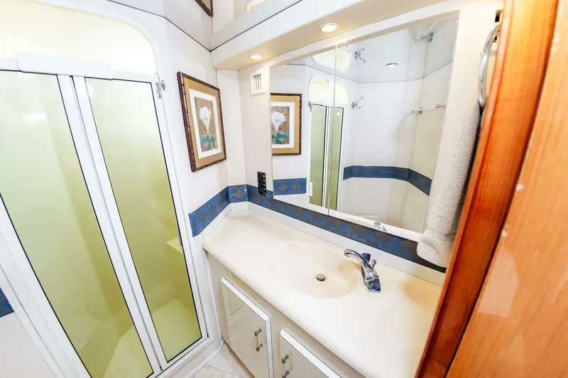 Slide: The Image of Viking 50 Convertible 2001 - 5053880