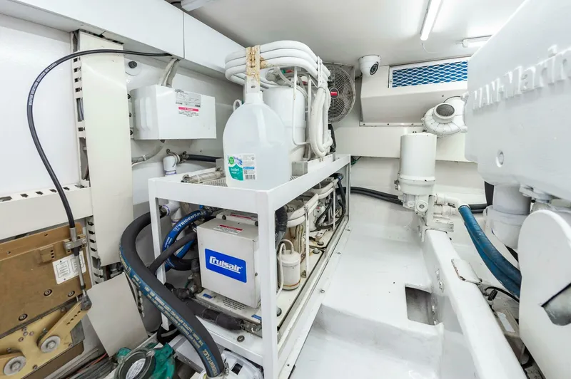 Slide: The Image of Viking 50 Convertible 2001 - 5053900