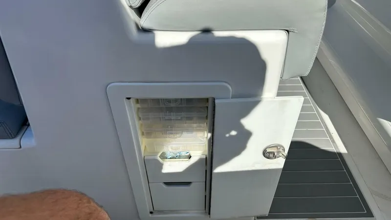 Slide: The Image of BlackWater 36 SF 2021 - 5054731