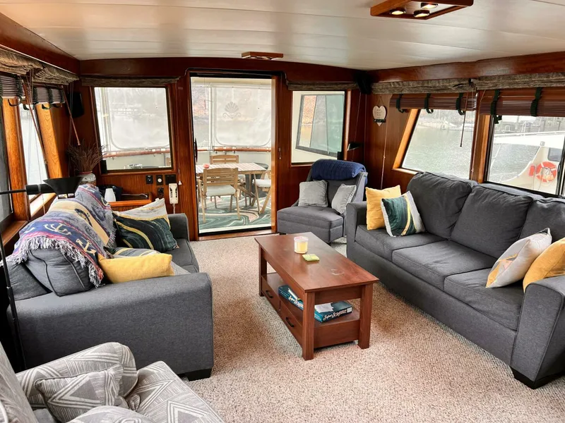 Slide: The Image of Hatteras 58 MY 1980 - 5055097