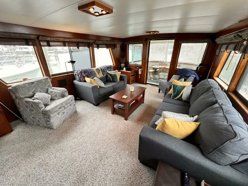 Slide: The Image of Hatteras 58 MY 1980 - 5055099