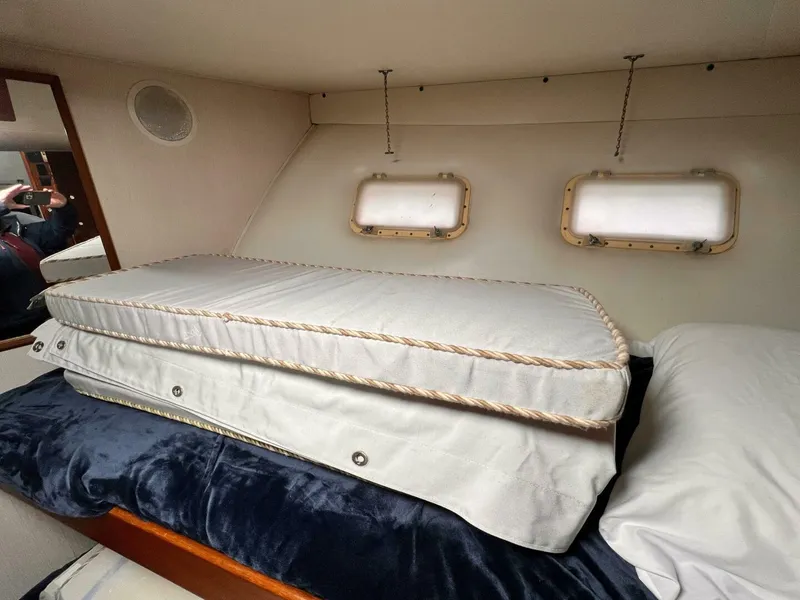 Slide: The Image of Hatteras 58 MY 1980 - 5055114