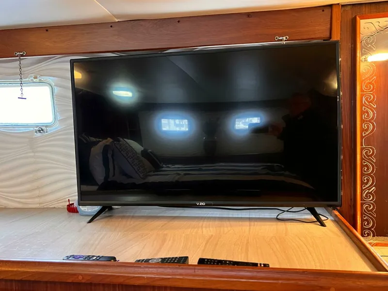 Slide: The Image of Hatteras 58 MY 1980 - 5055136