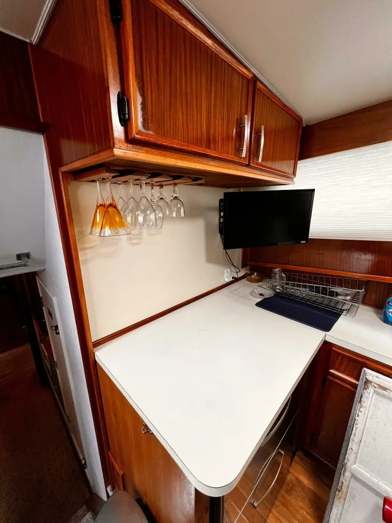 Slide: The Image of Hatteras 58 MY 1980 - 5055151