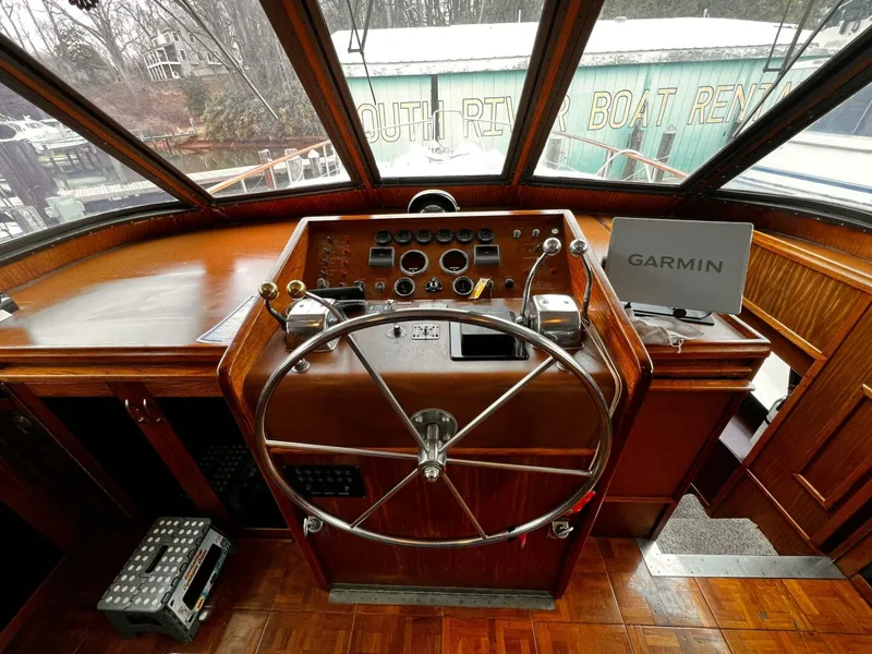 Slide: The Image of Hatteras 58 MY 1980 - 5055156