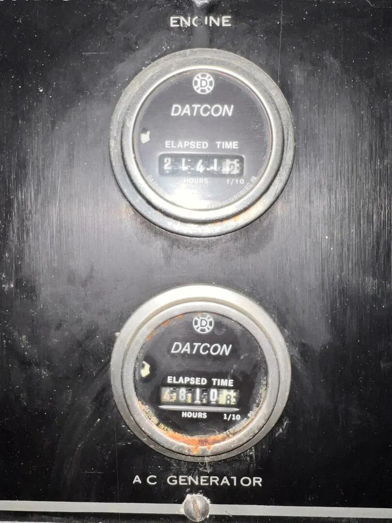 Slide: The Image of Hatteras 58 MY 1980 - 5055165