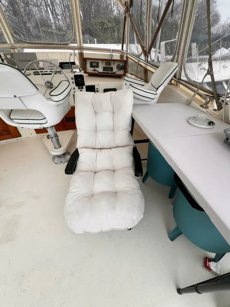 Slide: The Image of Hatteras 58 MY 1980 - 5055177