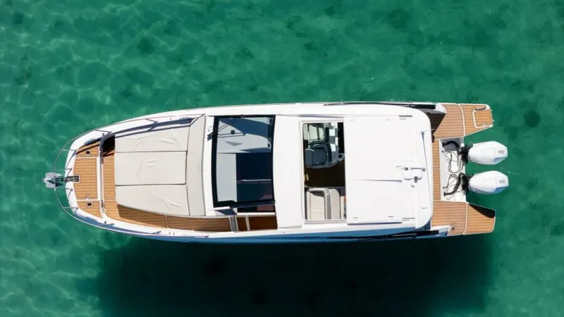Slide: The Image of Beneteau 32 Gran Turismo 2021 - 5057404