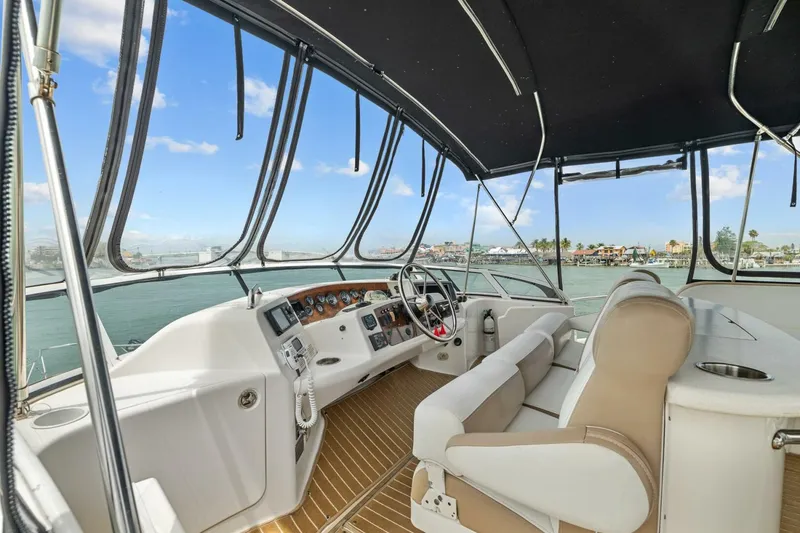 Slide: The Image of Silverton 43 Motor Yacht Aft Cabin Silverton 43 Motor Yacht Aft Cabin - 5057985
