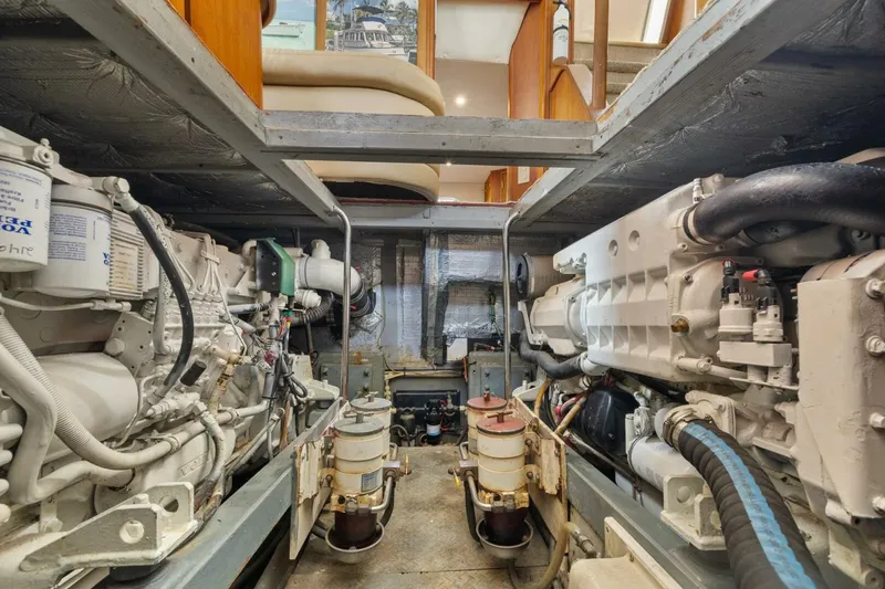 Slide: The Image of Silverton 43 Motor Yacht Aft Cabin Silverton 43 Motor Yacht Aft Cabin - 5057998