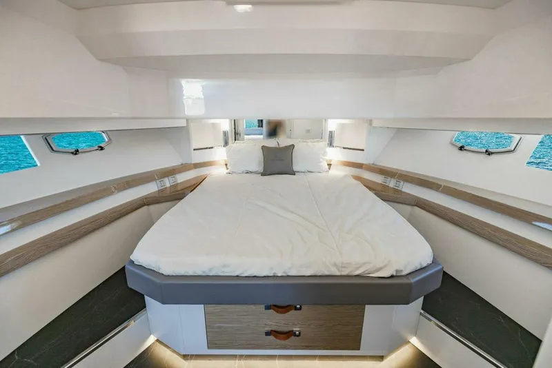 Slide: The Image of Rio Daytona 50 2024 - 5059109