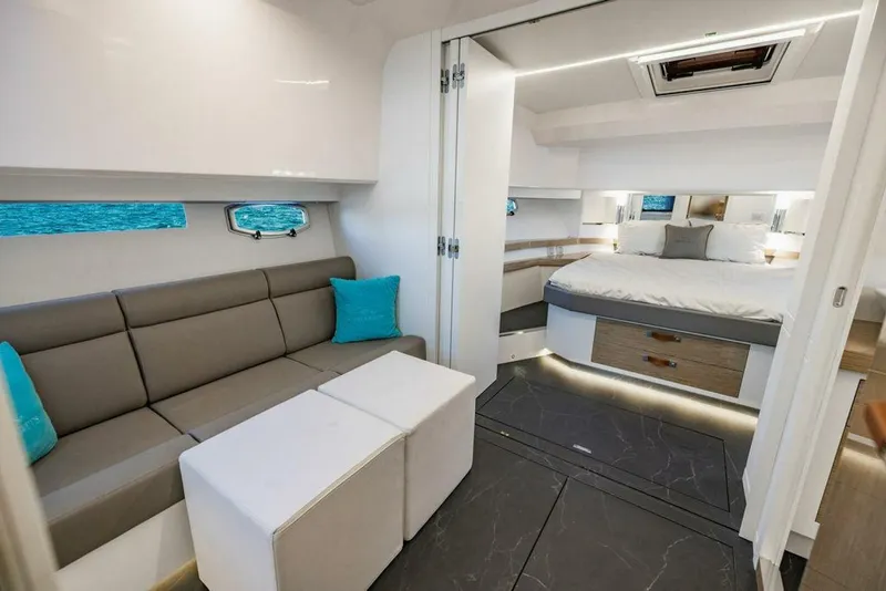 Slide: The Image of Rio Daytona 50 2024 - 5059119