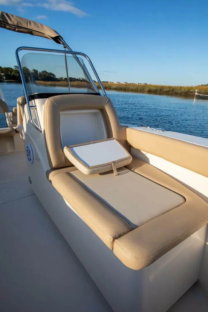 Slide: The Image of Scout 195 Sport Dorado 2026 - 5059299