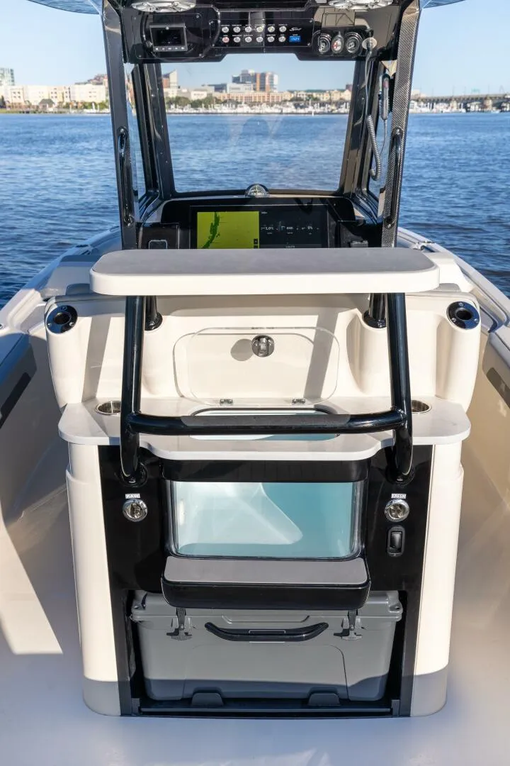 Slide: The Image of Scout 281 X Signature 2026 - 5060068