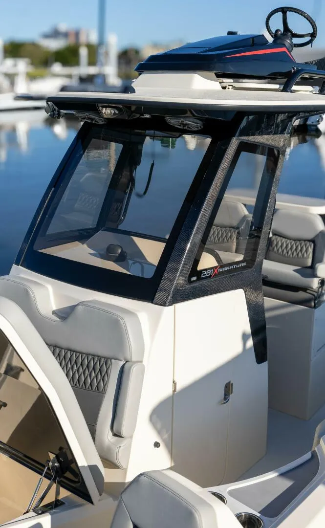 Slide: The Image of Scout 281 X Signature 2026 - 5060057