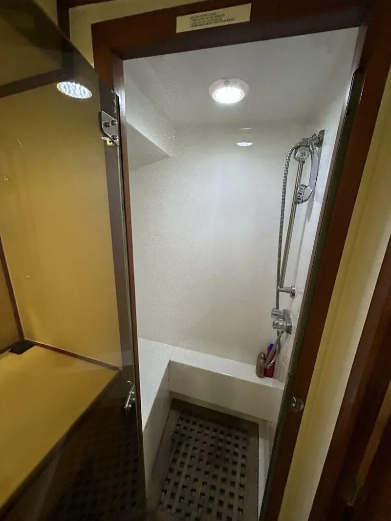 Slide: The Image of 57' DeFever mid guest stateroom shower - 5060217