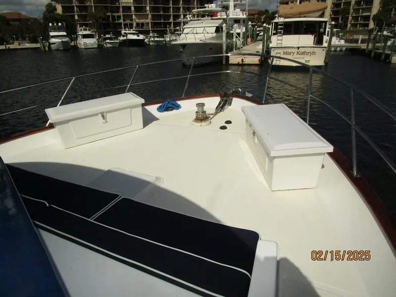 Slide: The Image of 57' DeFever foredeck2 - 5060160