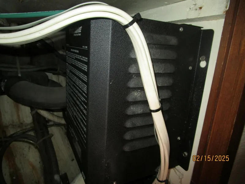 Slide: The Image of 57' DeFever inverter - 5060170