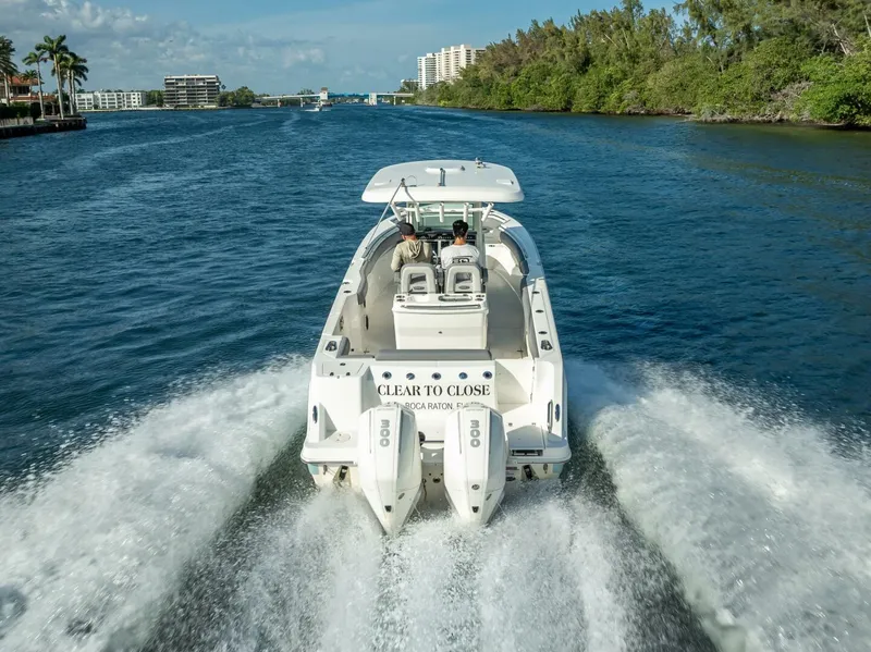 Slide: The Image of Boston Whaler 280 Outrage 2023 - 5060311