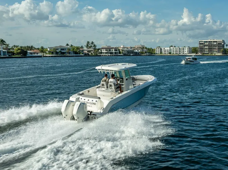 Slide: The Image of Boston Whaler 280 Outrage 2023 - 5060313