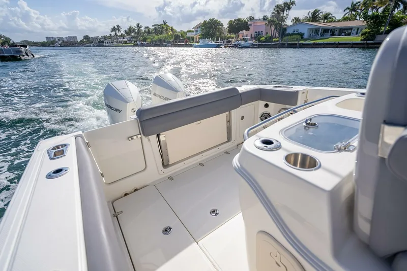 Slide: The Image of Boston Whaler 280 Outrage 2023 - 5060332