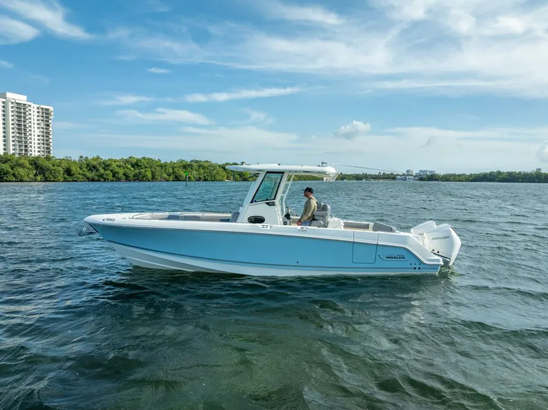 Slide: The Image of Boston Whaler 280 Outrage 2023 - 5060293