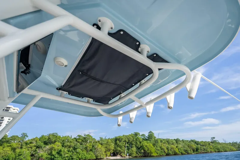 Slide: The Image of Boston Whaler 280 Outrage 2023 - 5060351