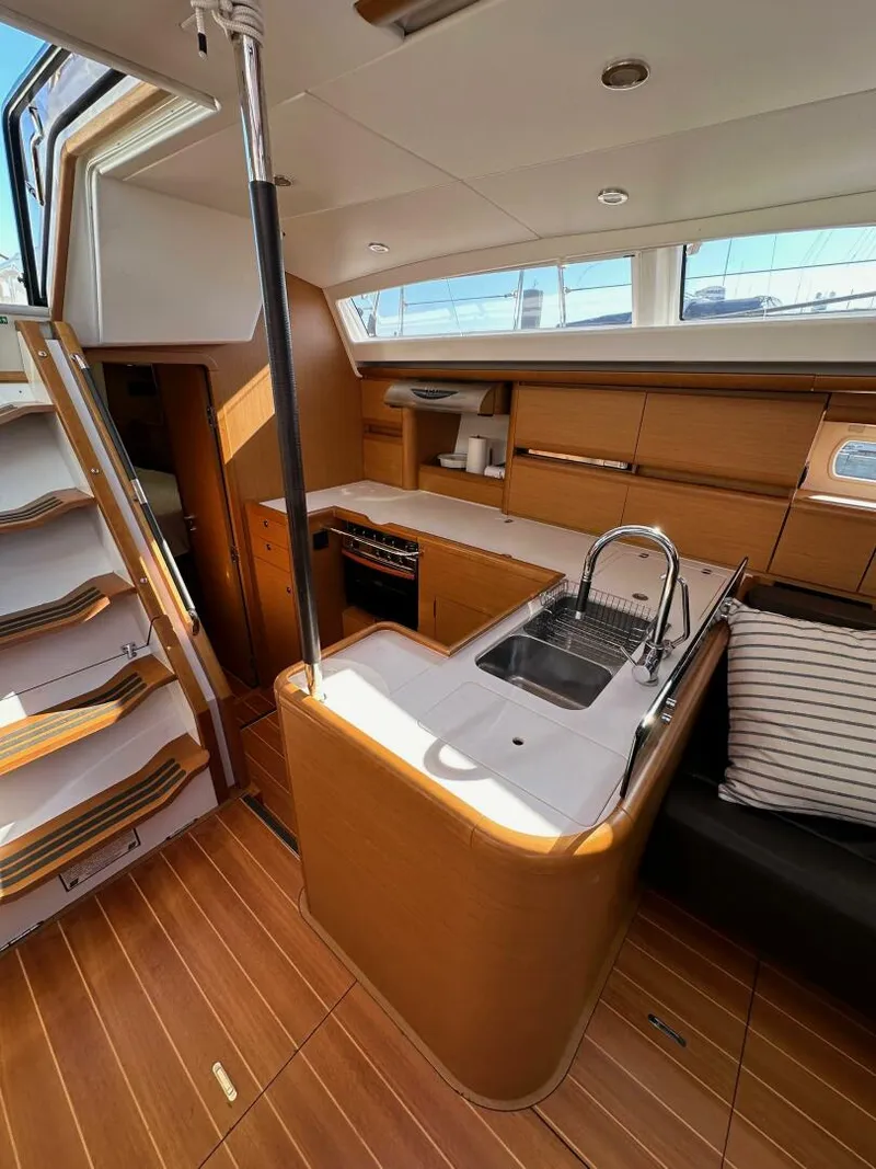 Slide: The Image of Jeanneau 57 Yacht 2013 - 5060536