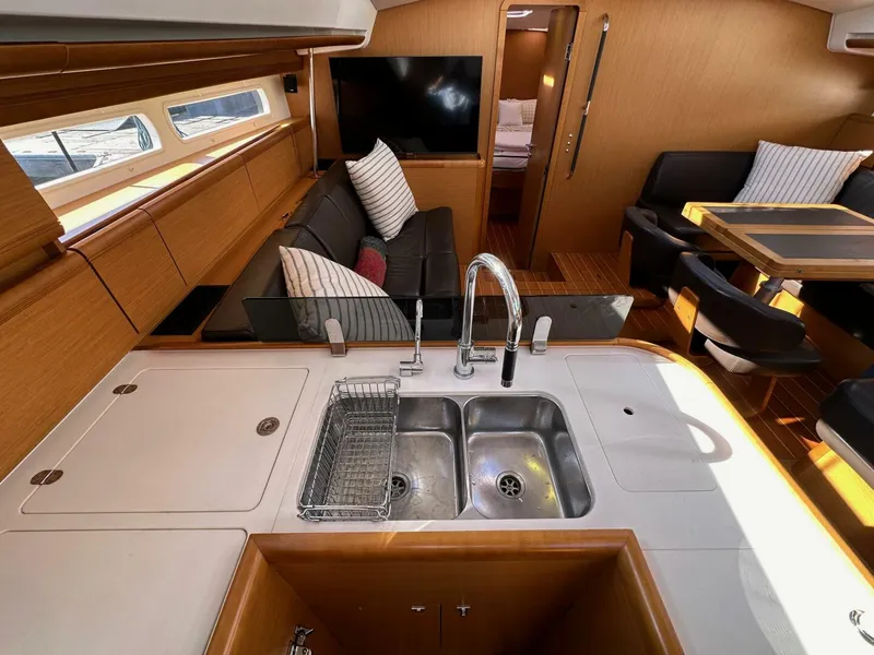 Slide: The Image of Jeanneau 57 Yacht 2013 - 5060540