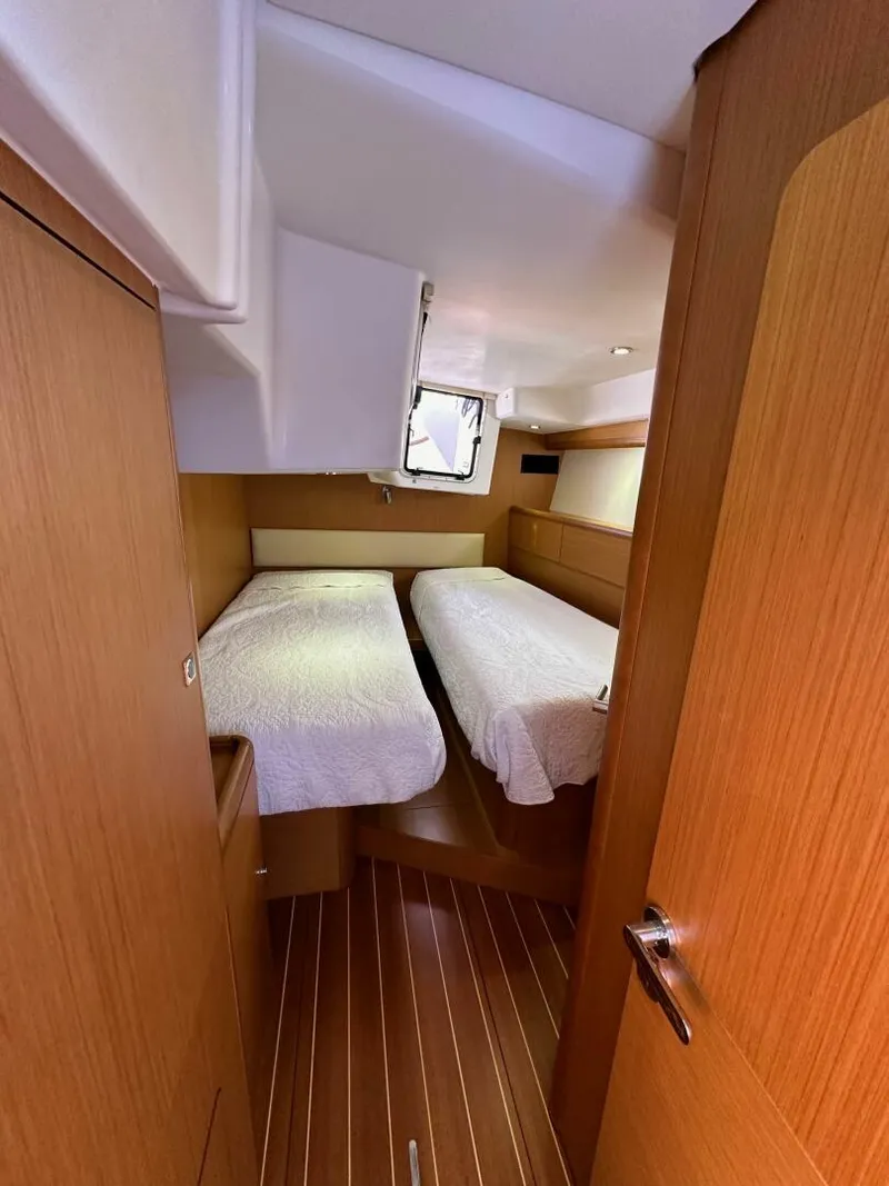 Slide: The Image of Jeanneau 57 Yacht 2013 - 5060542