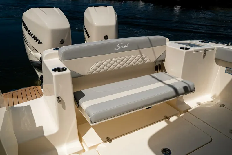 Slide: The Image of Scout 330 LXF 2026 - 5060598