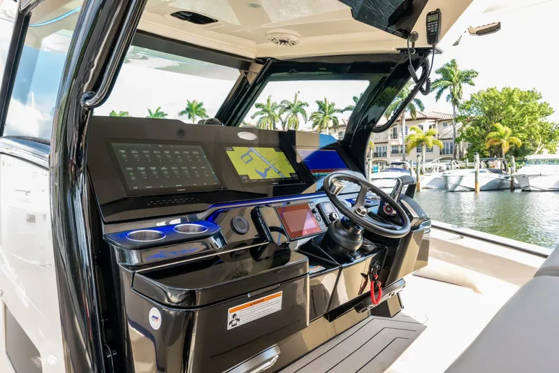 Slide: The Image of Scout 377 LXF 2026 - 5060638