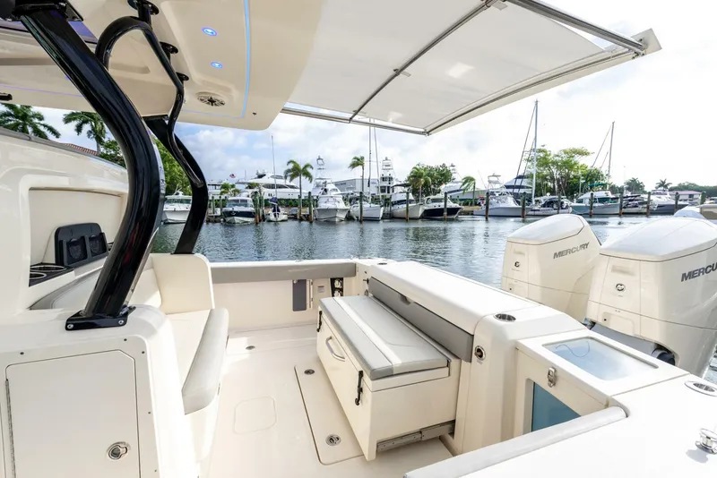 Slide: The Image of Scout 377 LXF 2026 - 5060640