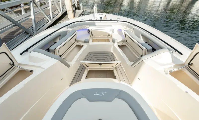 Slide: The Image of Scout 377 LXF 2026 - 5060635