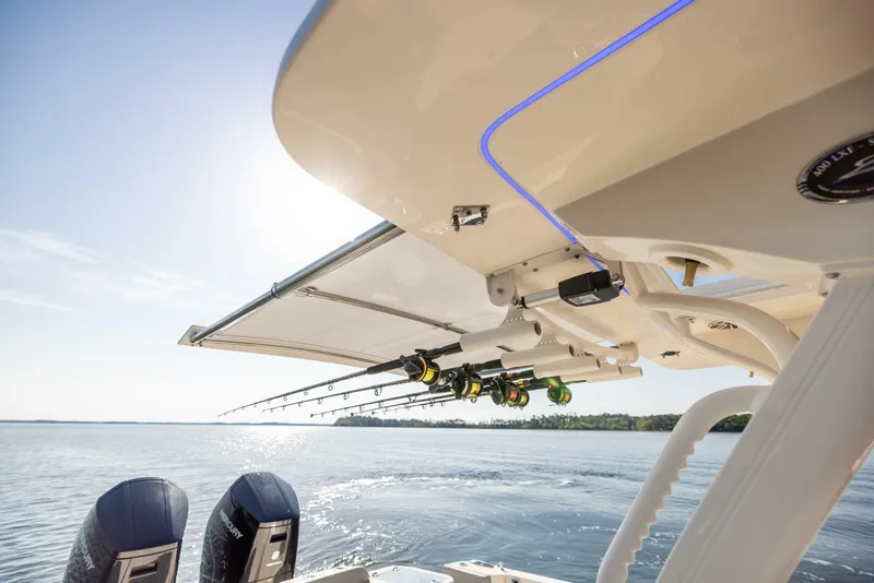 Slide: The Image of Scout 400 LXF Li-Ion 2026 - 5060680