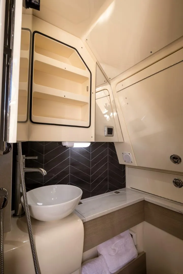 Slide: The Image of Scout 400 LXF Li-Ion 2026 - 5060689