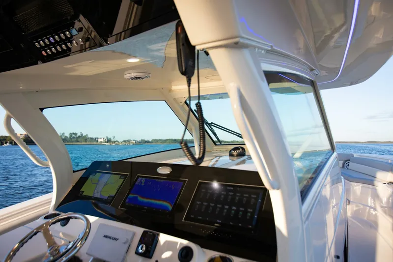 Slide: The Image of Scout 425 LXF 2026 - 5060718