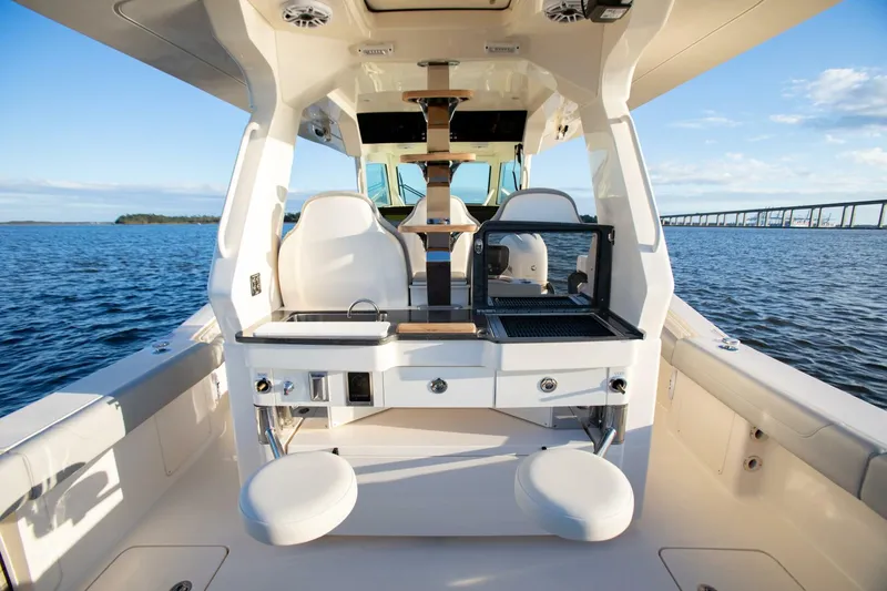 Slide: The Image of Scout 425 LXF 2026 - 5060710