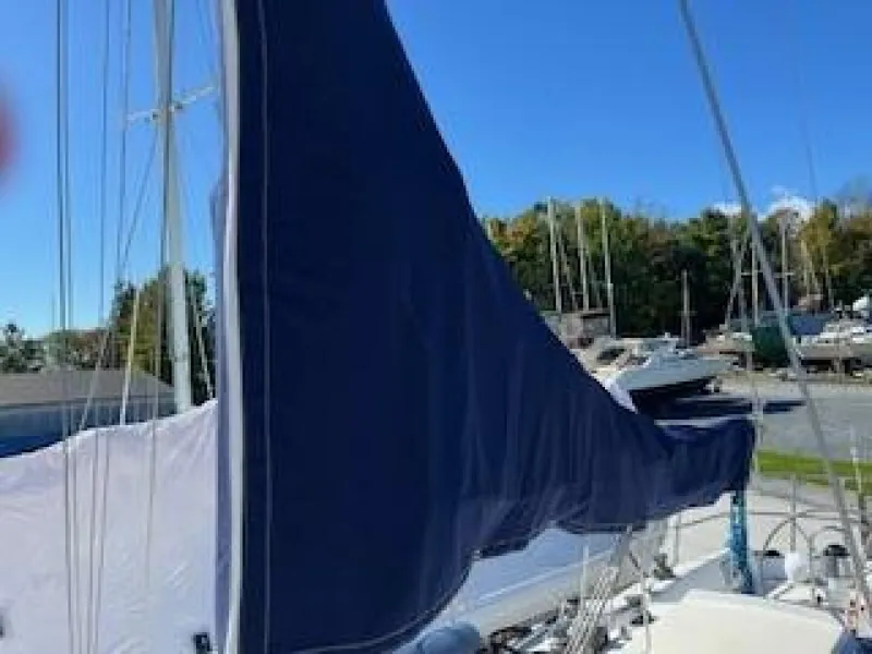 Slide: The Image of Peterson 34 1979 - 5061239