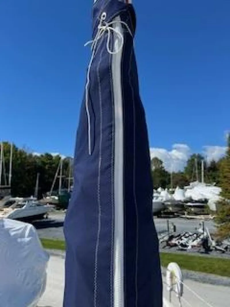 Slide: The Image of Peterson 34 1979 - 5061241