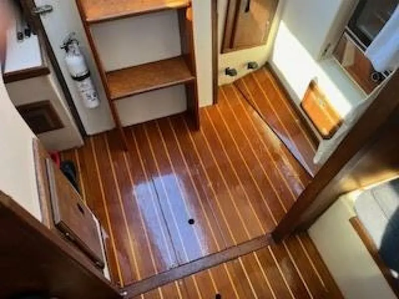 Slide: The Image of Peterson 34 1979 - 5061246