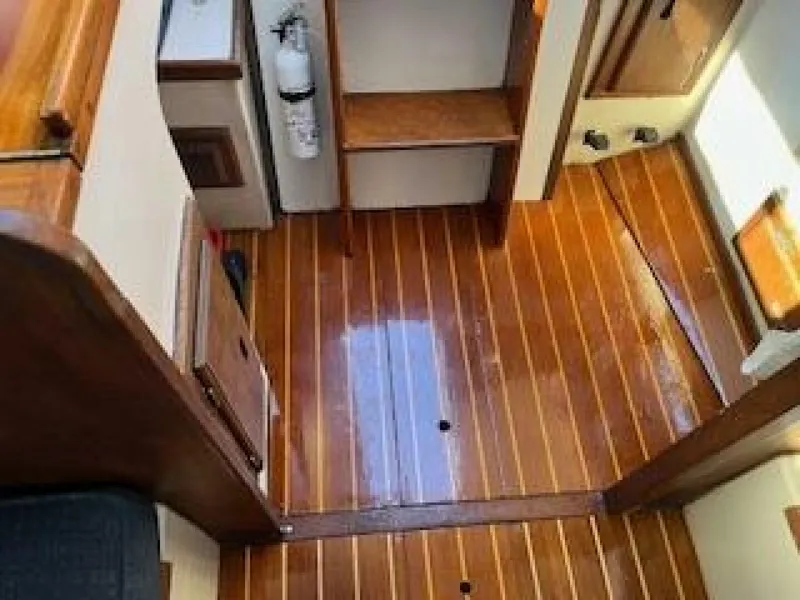 Slide: The Image of Peterson 34 1979 - 5061247