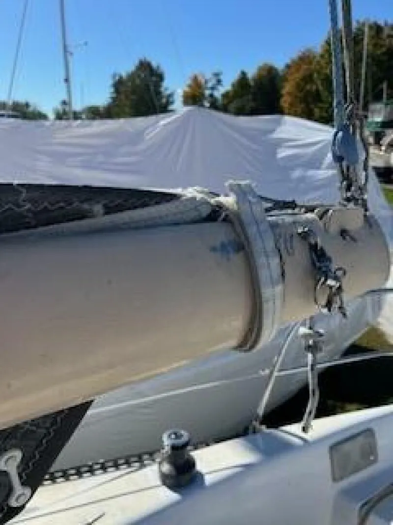 Slide: The Image of Peterson 34 1979 - 5061256