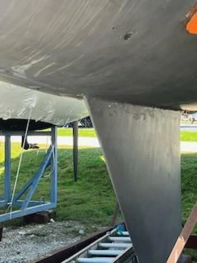 Slide: The Image of Peterson 34 1979 - 5061227