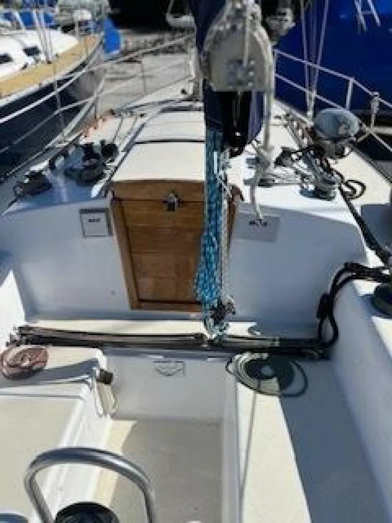 Slide: The Image of Peterson 34 1979 - 5061232