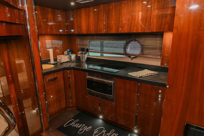 Slide: The Image of Sunseeker Predator 68 2015 - 5061272