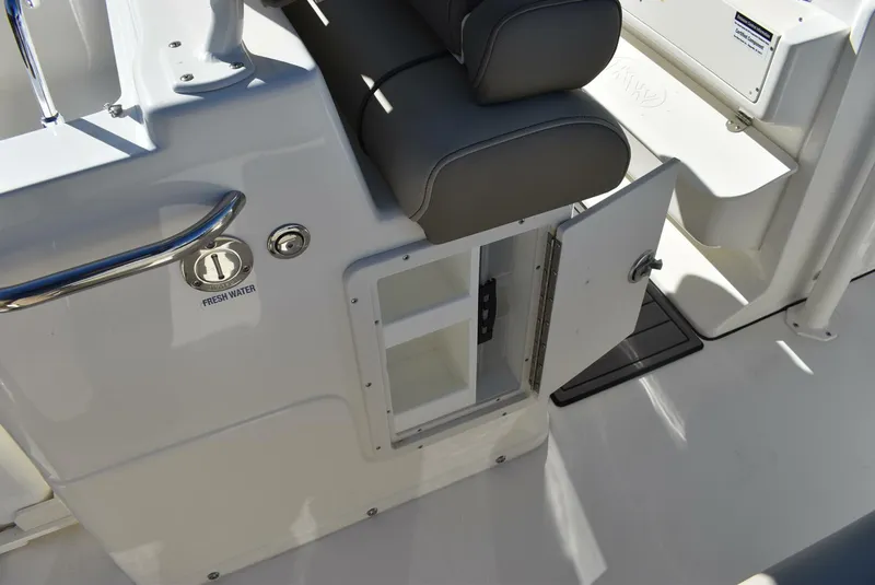 Slide: The Image of Key West 239FS 2024 - 5063336